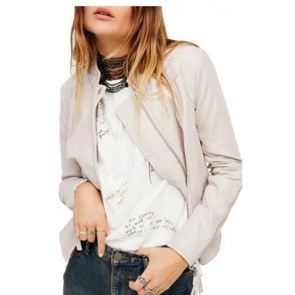 Free People Jacket - cool and clean moto jacket NWT size XS in pearl